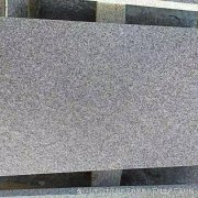 降低企业物流成本；市场层面