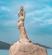 <b>这座被称为“珠海渔女”的雕塑</b>