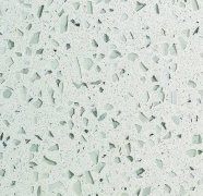 人造石浴缸不仅触感细腻、保温性强