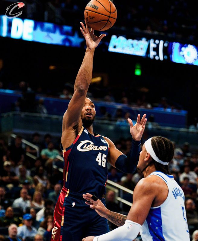 哈登独木难支 骑士客场不敌魔术 魔术双核联手终