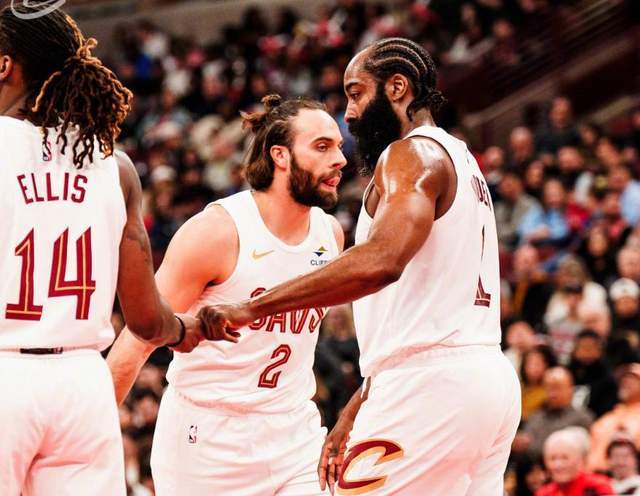 哈登单核带队险胜公牛 骑士依赖症引教练不满