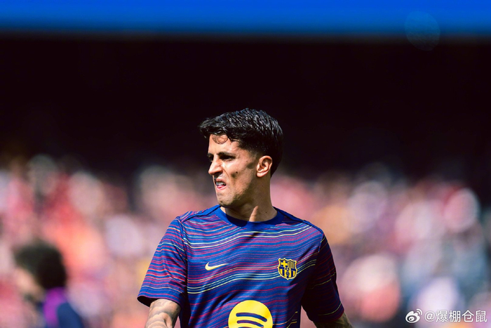 巴萨力留坎塞洛 新月要求球员交换
