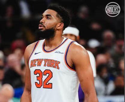 尼克斯130-119横扫灰熊终结三连败 唐斯三双引领胜