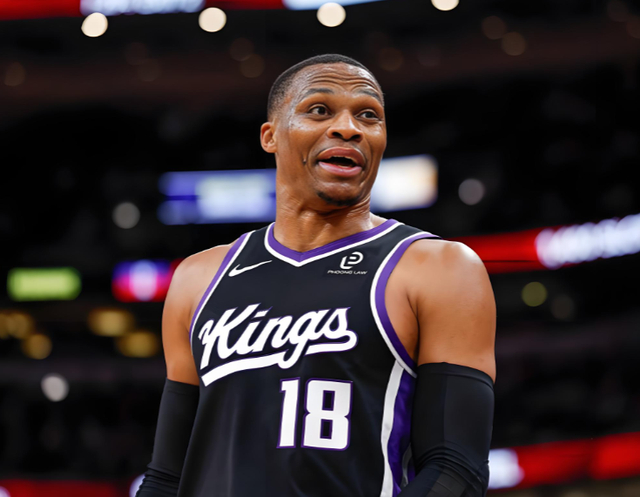 威少37岁冲击历史纪录面临年龄挑战